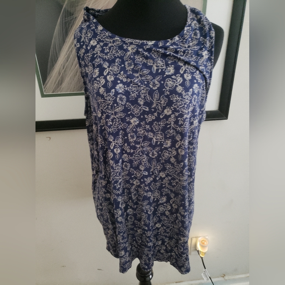 Soft comfy, flowy tanktop